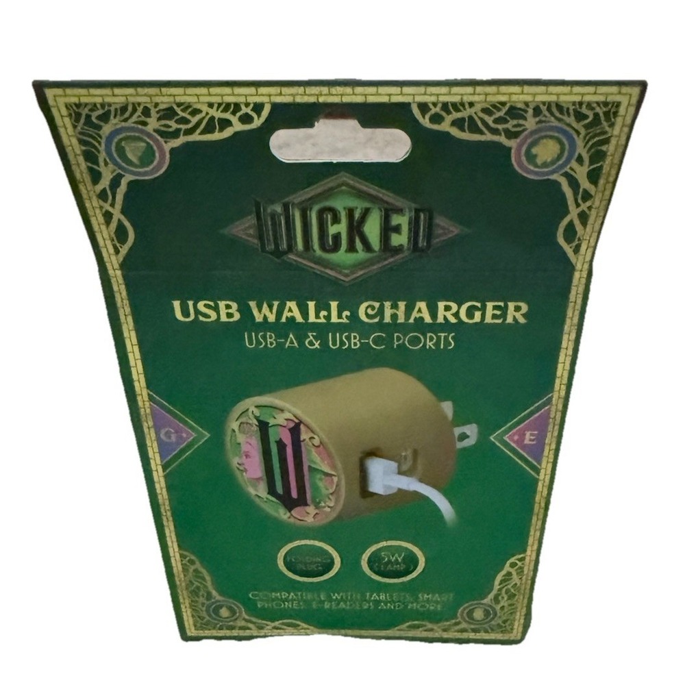 Wicked USB Wall Charger Green Gold New In Box - Picture 2 of 5